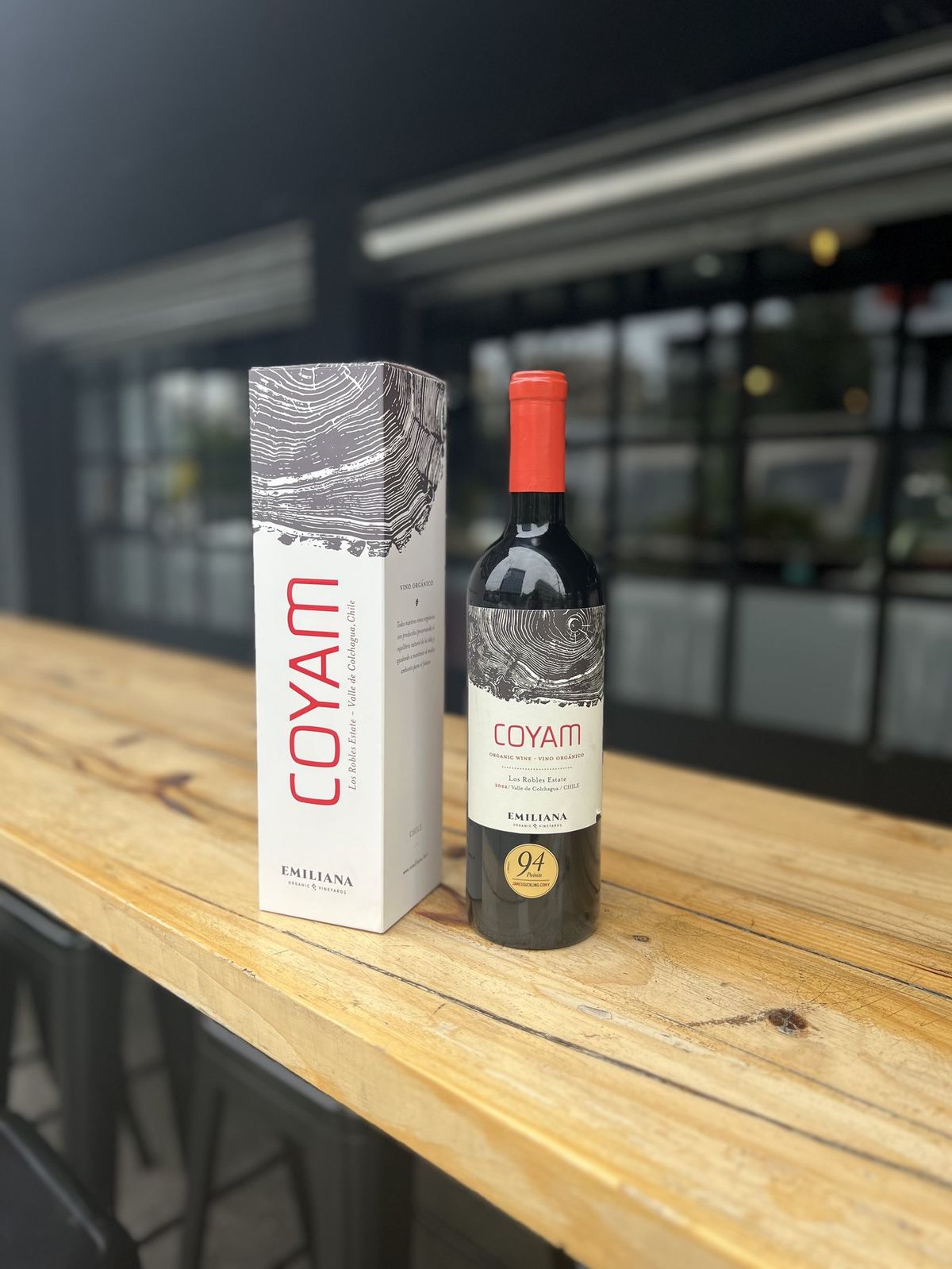 Estuche COYAM producido por AURO para Viña Emiliana